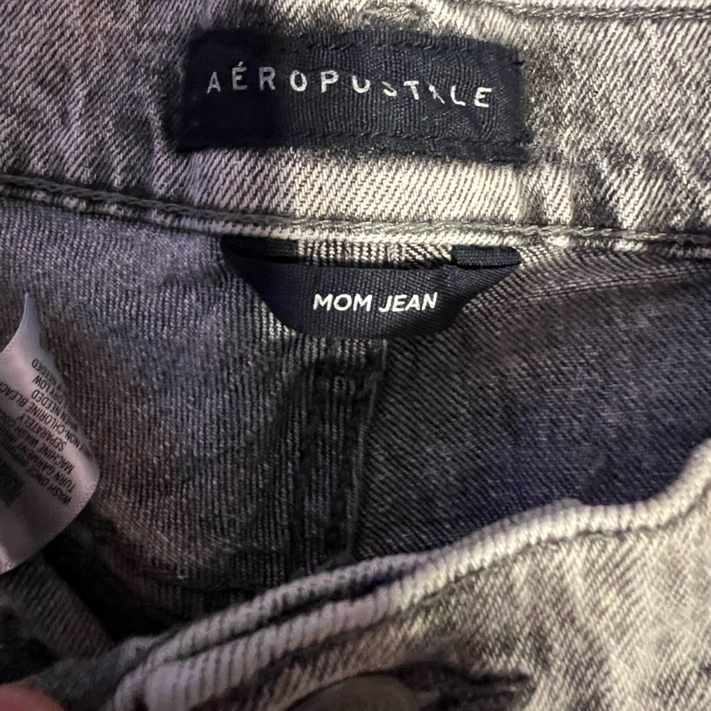Aeropostale Gray Mom Jeans 10R - Picture 4 of 9